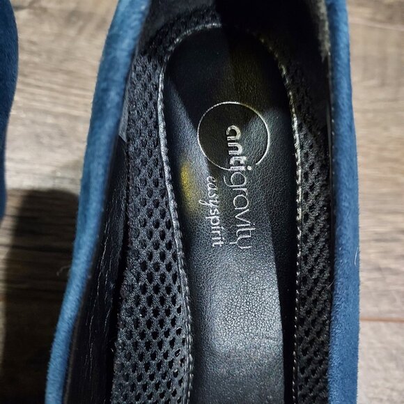 Shoes Easy Spirit Blue Suede 3 Inch High Heel Pumps Anti Gravity USA Size 7.5 - Picture 7 of 13